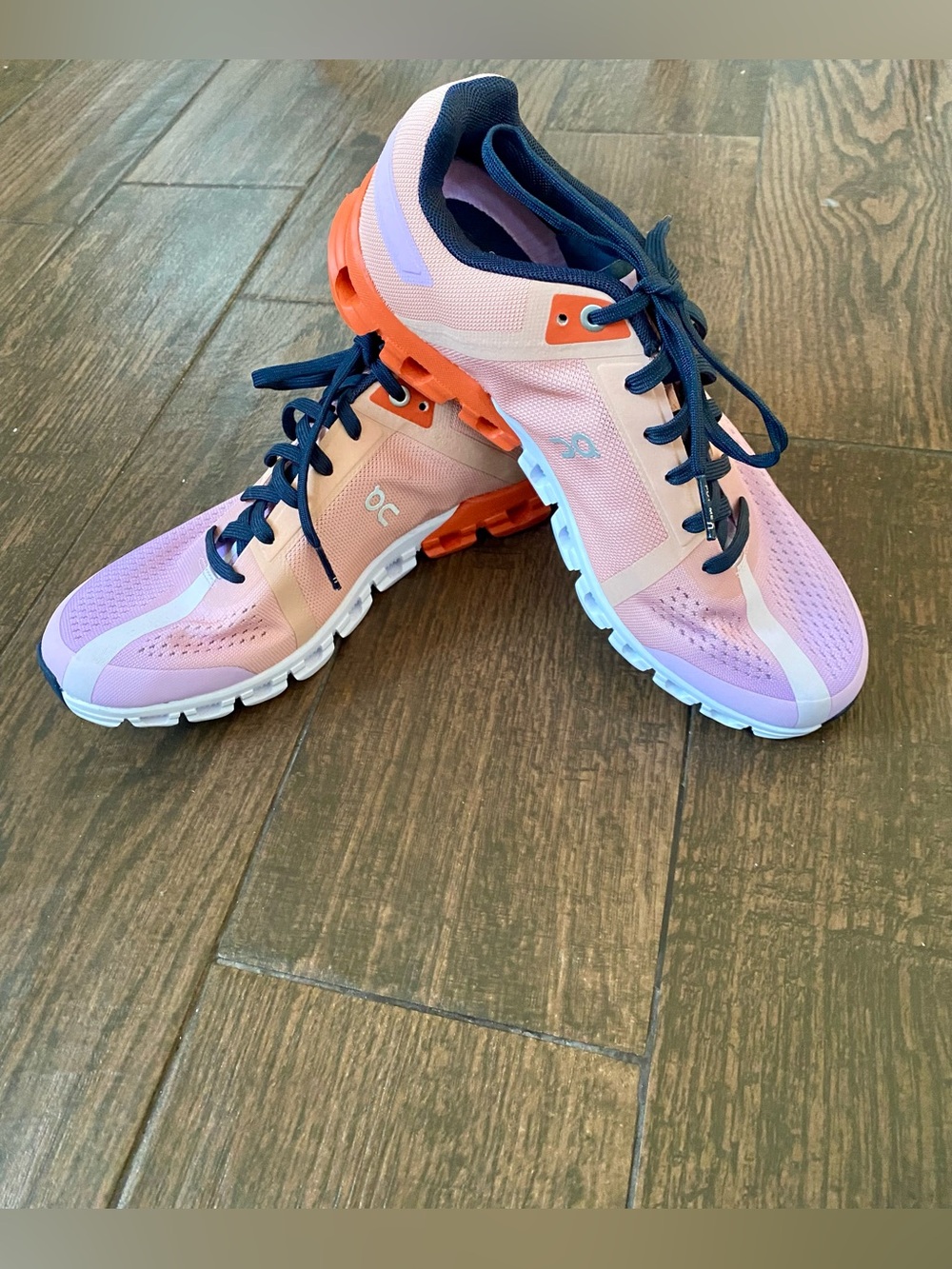 Size 8.5 - ON Cloudflow Rose Fiji